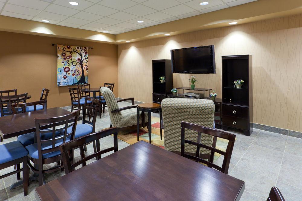 Holiday Inn Express & Suites Ashtabula-Geneva By Ihg Austinburg Exteriér fotografie